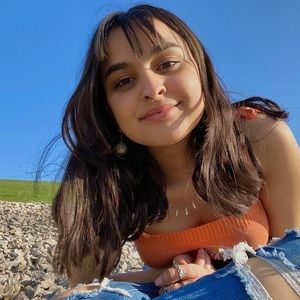 Meet your Posher, Anusha